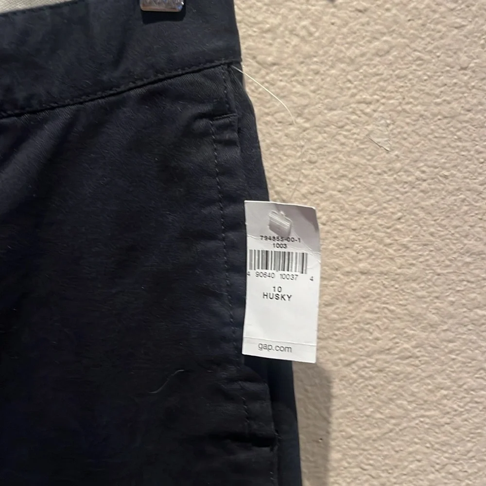 New GAP Boy’s Navy Blue Uniform Pants Chinos Size 10 Husky NWT